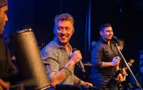 JULIAN BRUNO EX CANTANTE DE LOS TOTORA - 1